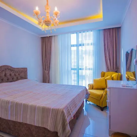 Star Palace Apartment *